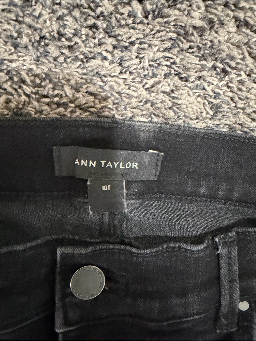 Ann Taylor Women's Black Washed Jeans - Skinny Fit